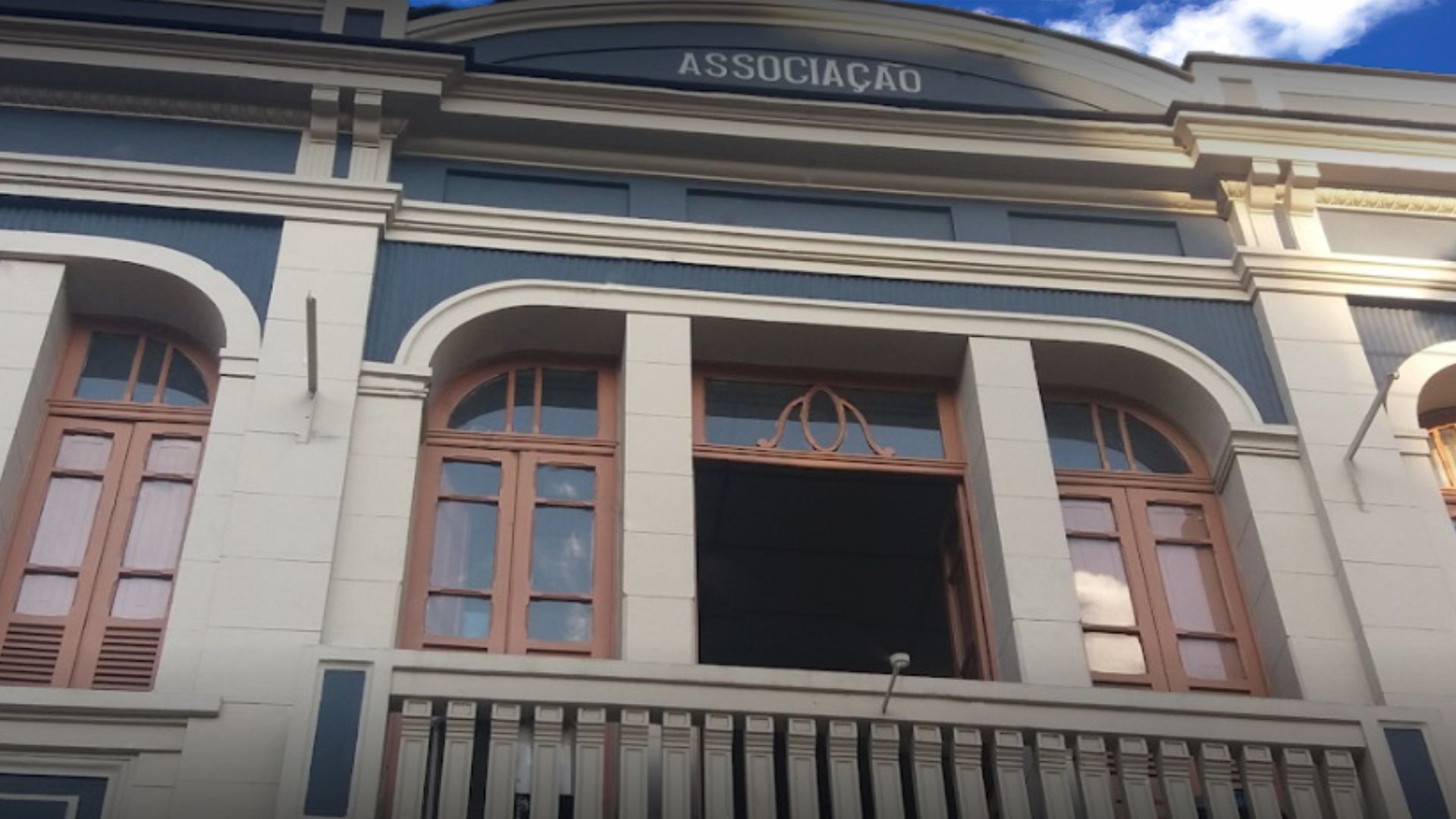 ACIANF empossa nova diretoria